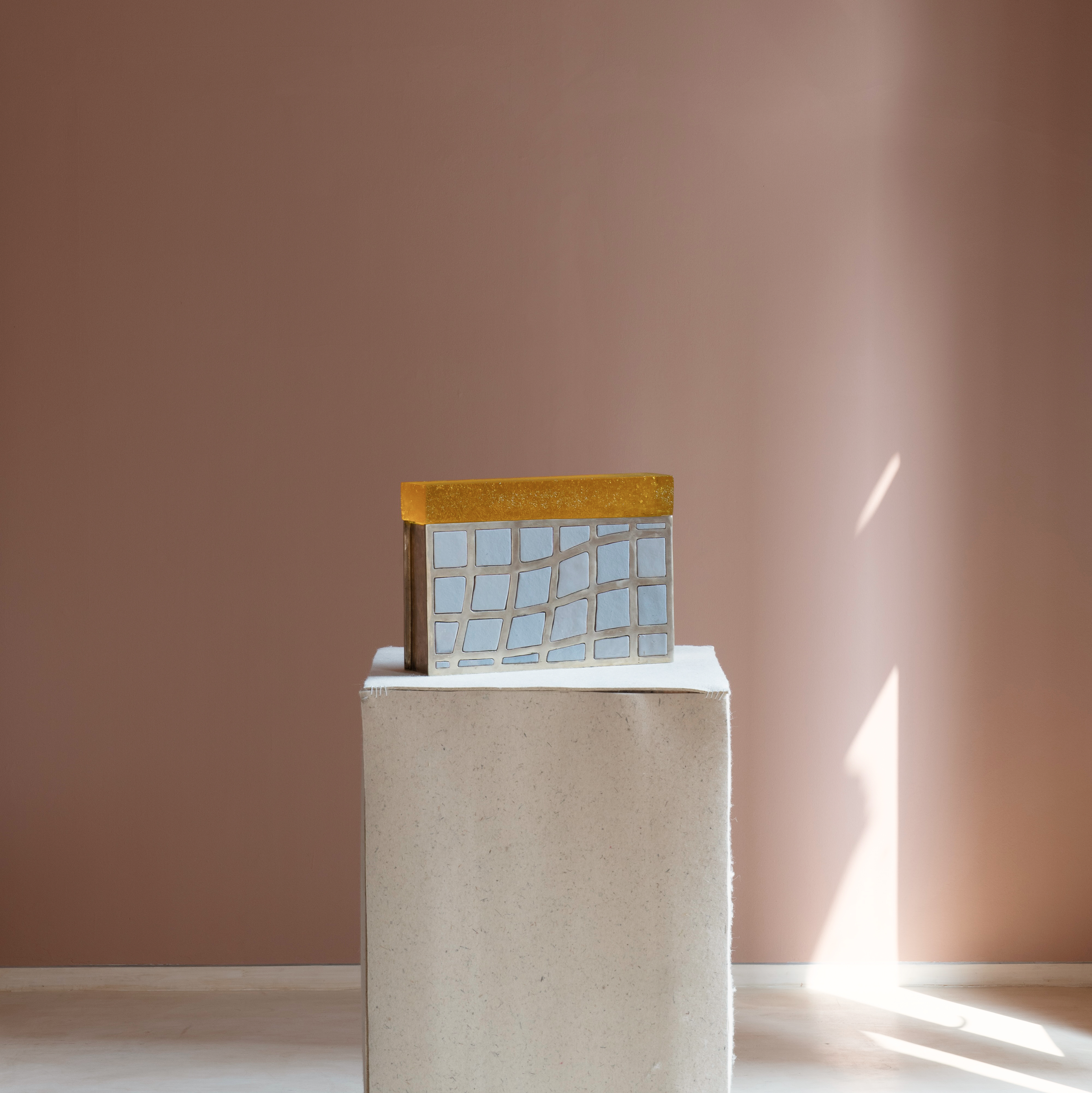 Lahar Table Lamp (Wide)